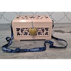 Snow White Movie Regal Cinema Heart Box Popcorn Bucket Disney 2025 In Hand